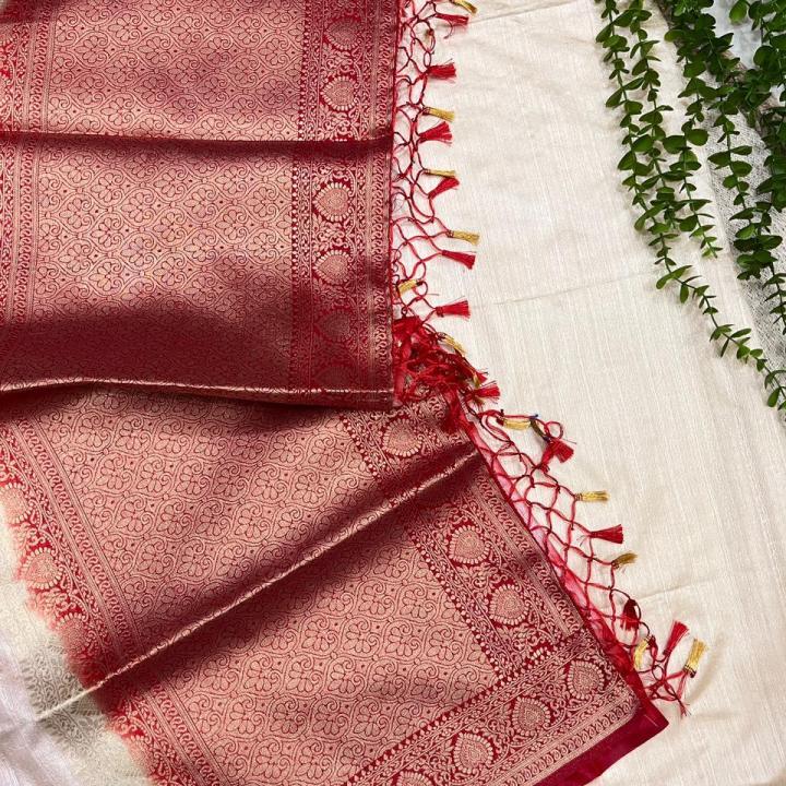 Kumud Saree